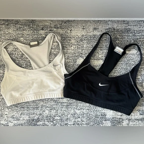 Vintage Y2K Women’s Nike Sports Bras Black and White XS - Picture 1 of 4